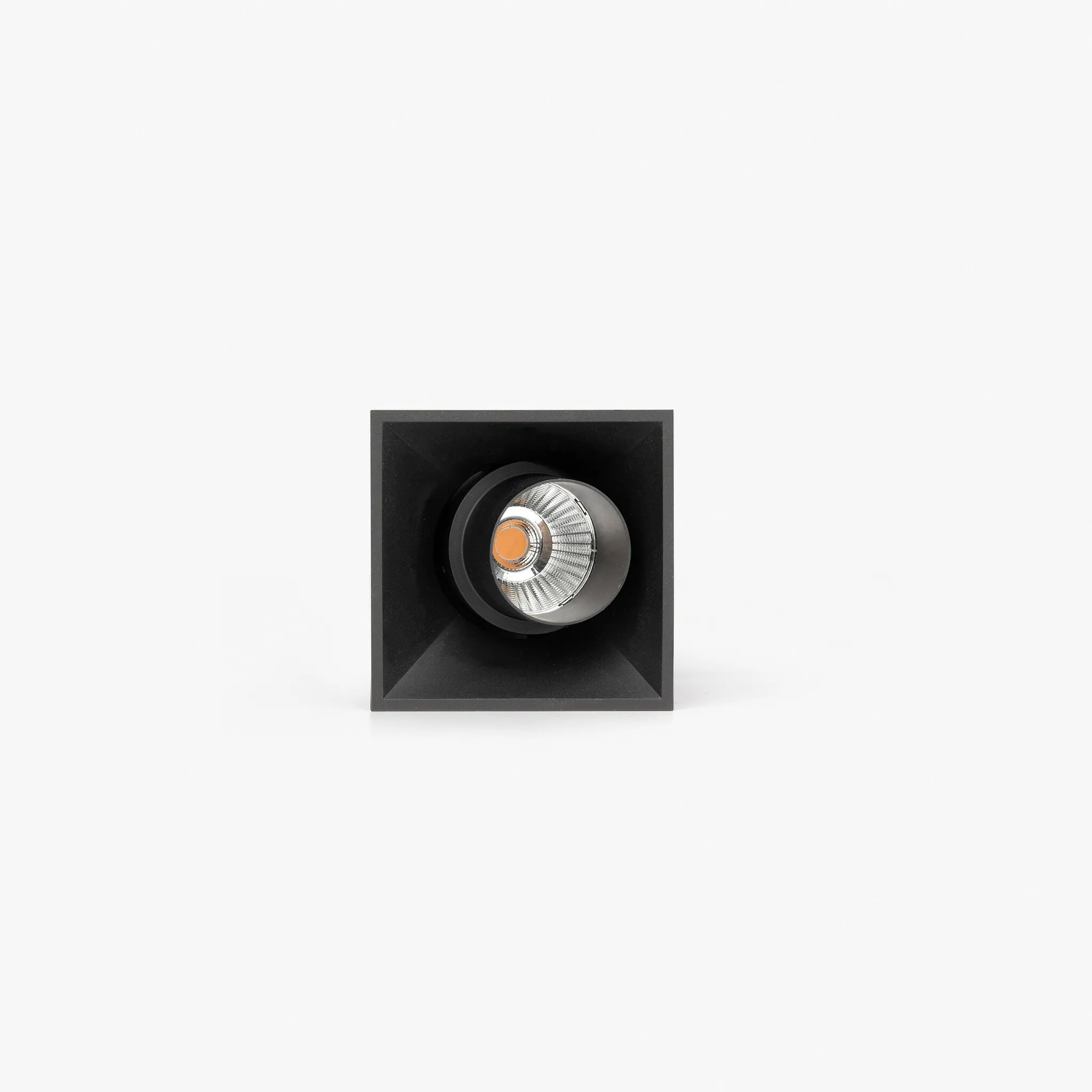 PODIUM module DOA black 24° 3000K CRI97