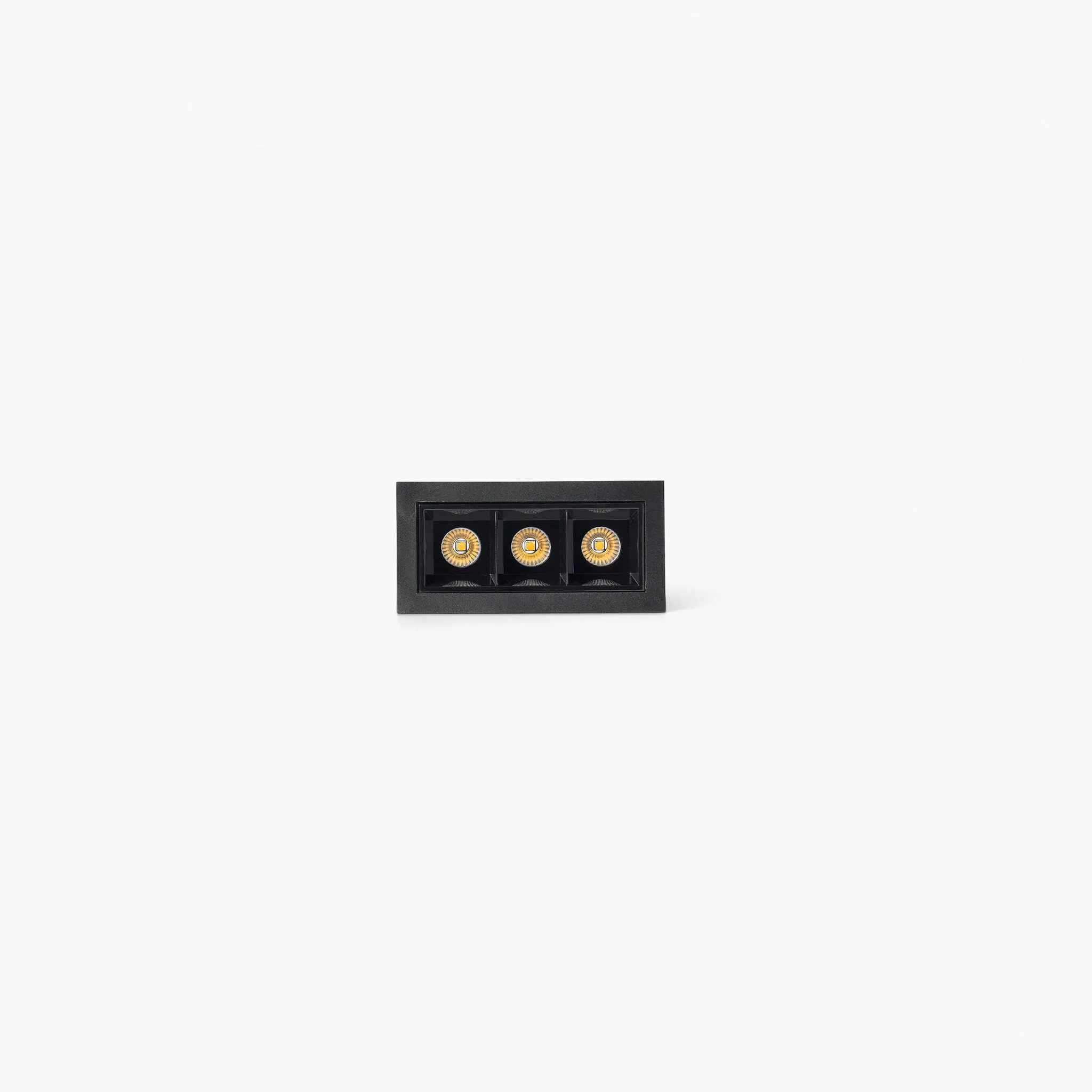 TROOP recessed black-black 3x2W 36°